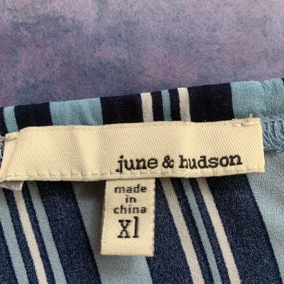 June & Hudson off the shoulder top - Picture 3 of 5